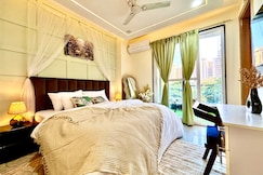 Emera Deereme Luxury 1BHK w PS4 Private Balcony, Gurgaon