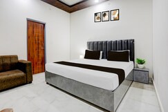 Hotel O Aparna and Marriage Lawn, Ayodhya