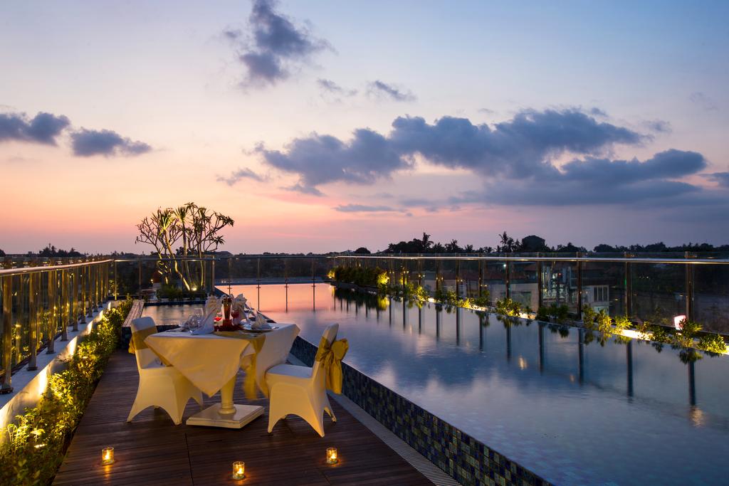 Hotel Santika Seminyak - Tap to explore photos