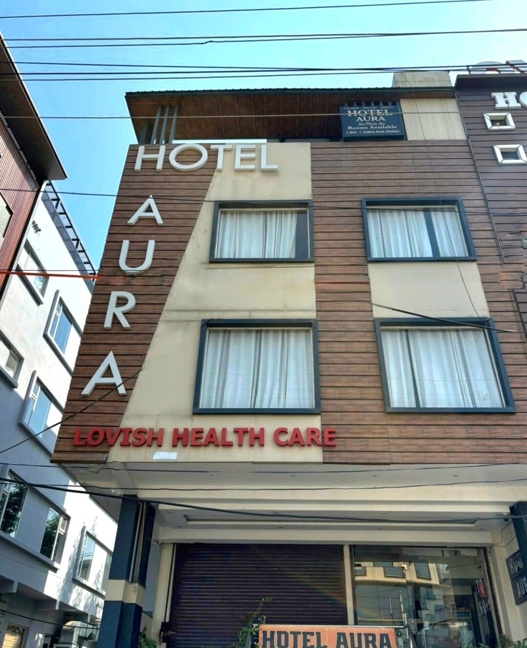 Hotel Aura - Tap to explore photos