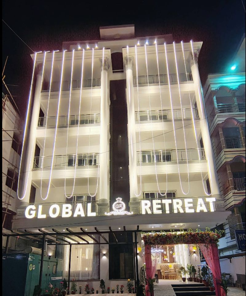 Global Retreat - Tap to explore photos