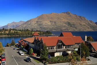 Copthorne Hotel & Resort Lakefront Queenstown