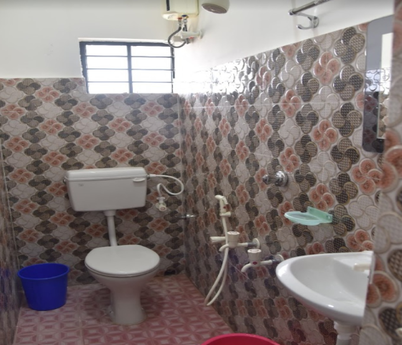 Anchal Guest House - Tap to explore photos