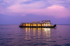 Coco Houseboat Kerala, Alleppey