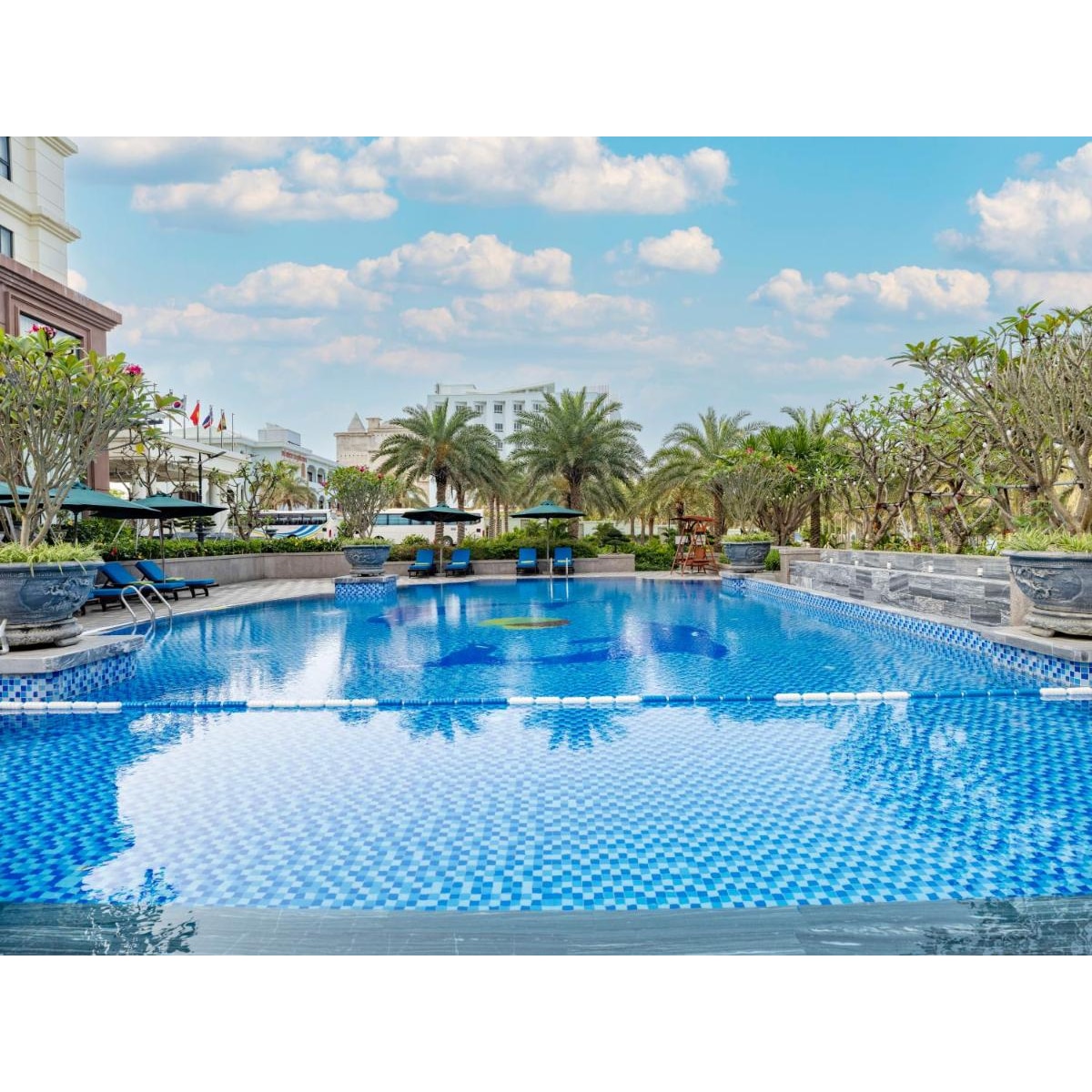 DLG Hotel Danang - Tap to explore photos