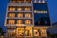 Emerald Nest, Pandharpur