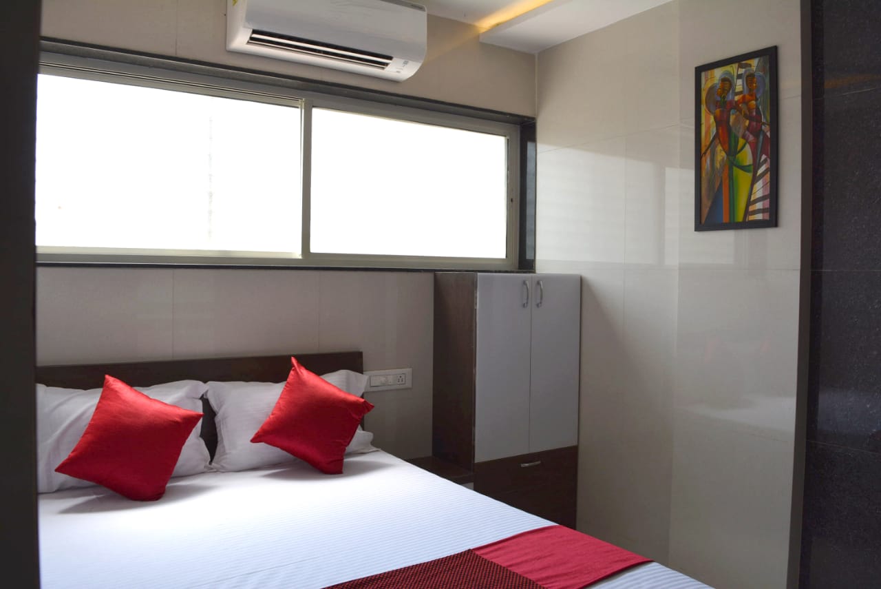 Deluxe AC Room 1