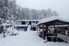 The Peace Jungle Homestay, Mukteshwar