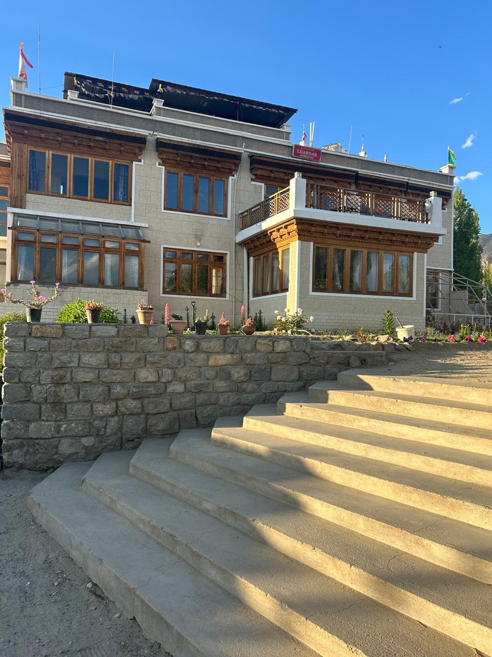 Lhardak House - Tap to explore photos