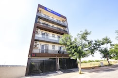 FabHotel Prime Hush & Suites - Manesar and Sector 86, Gurgaon