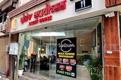 Hotel Shivsudhaa, Varanasi