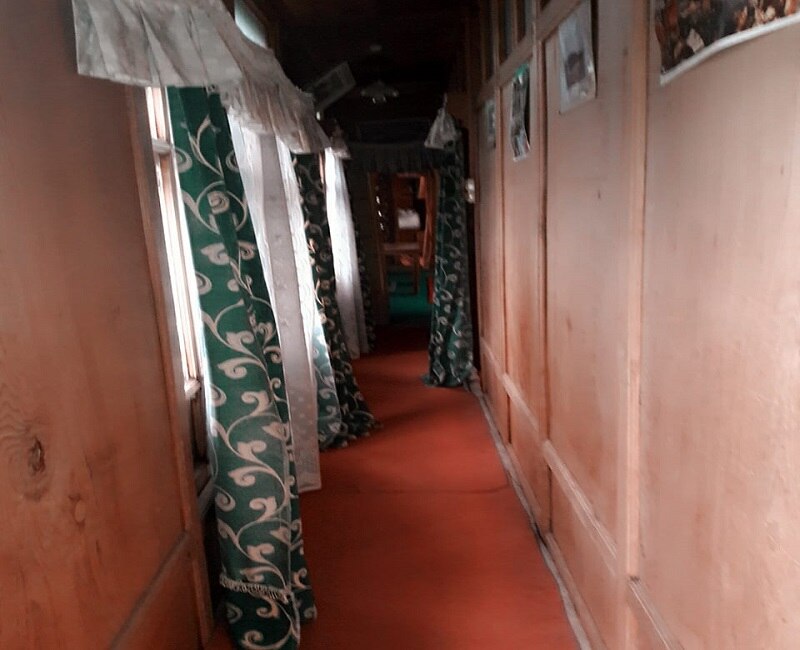New Export houseboat - Tap to explore photos