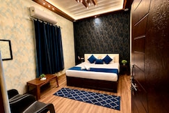 Shri Vinayak Guest House | 500m from Ram Temple, Ayodhya