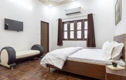 AC Bedroom 1 | Ground Floor |