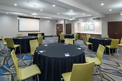Holiday Inn Express Arlington Interstate 20 Parks Mall, Tarrant