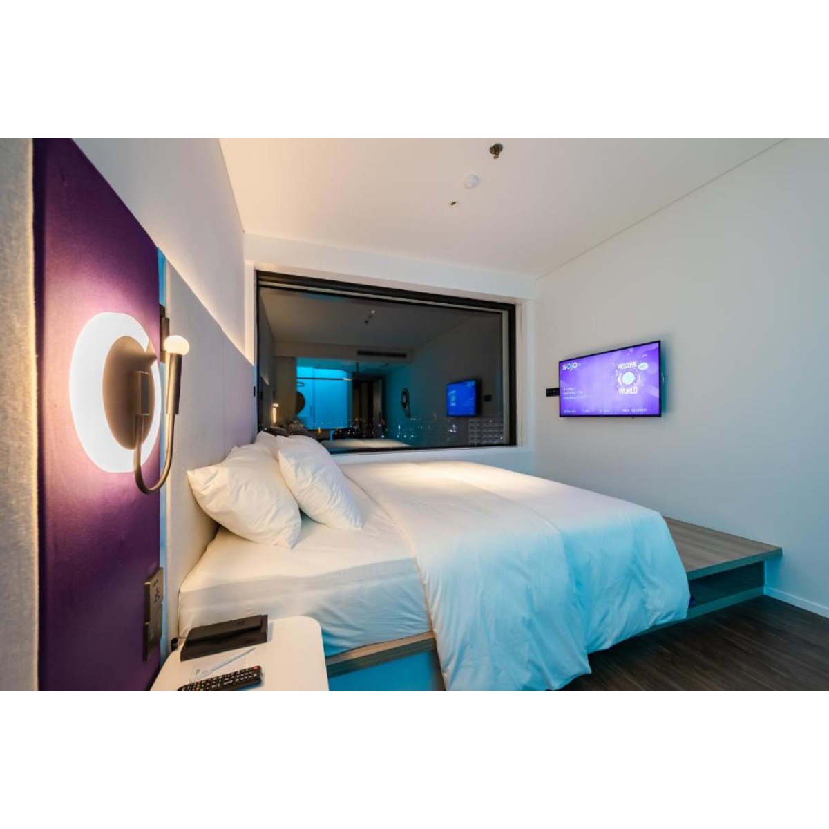 SOJO Hotel Ga Hanoi - Tap to explore photos