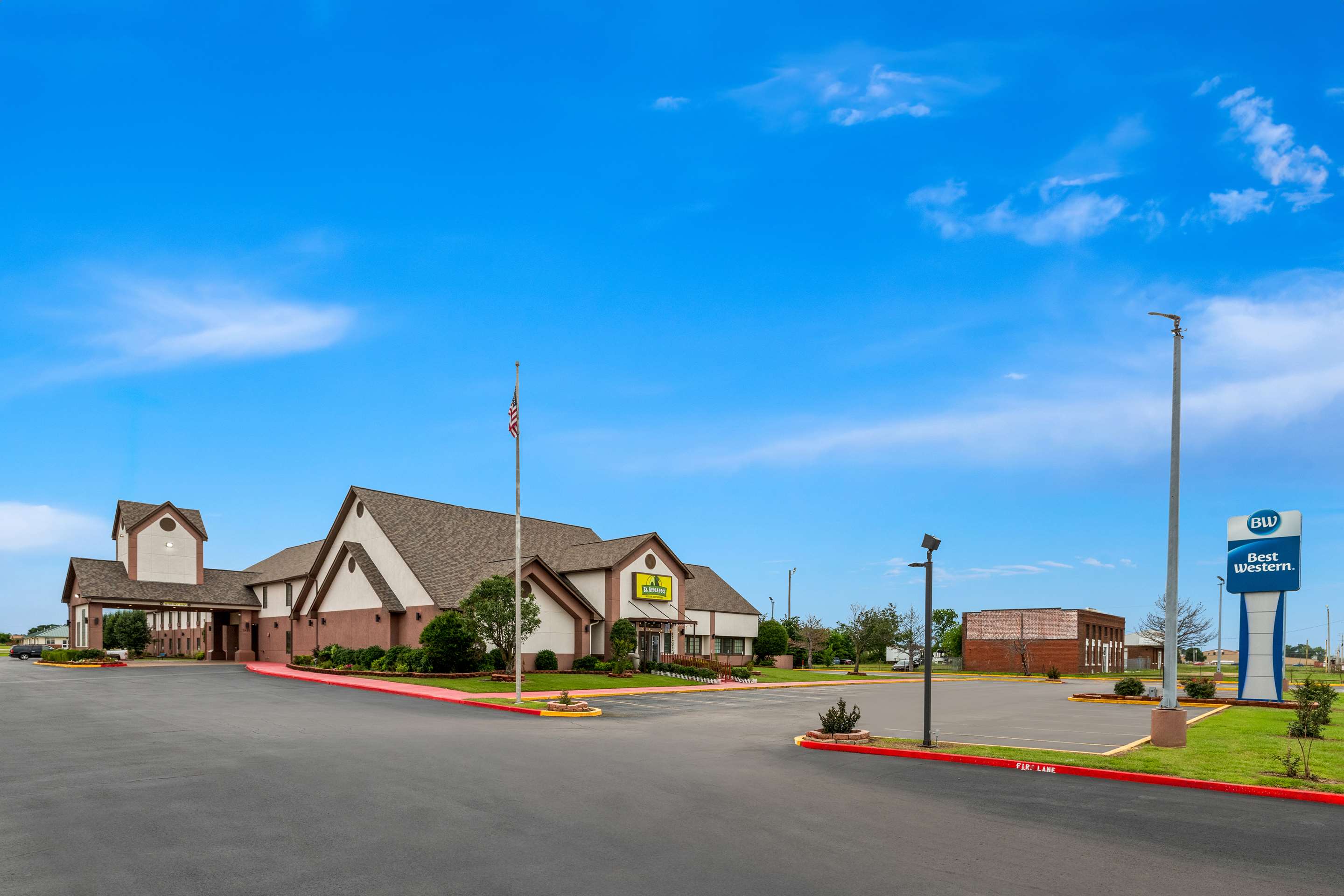 Best Western Okmulgee - Tap to explore photos