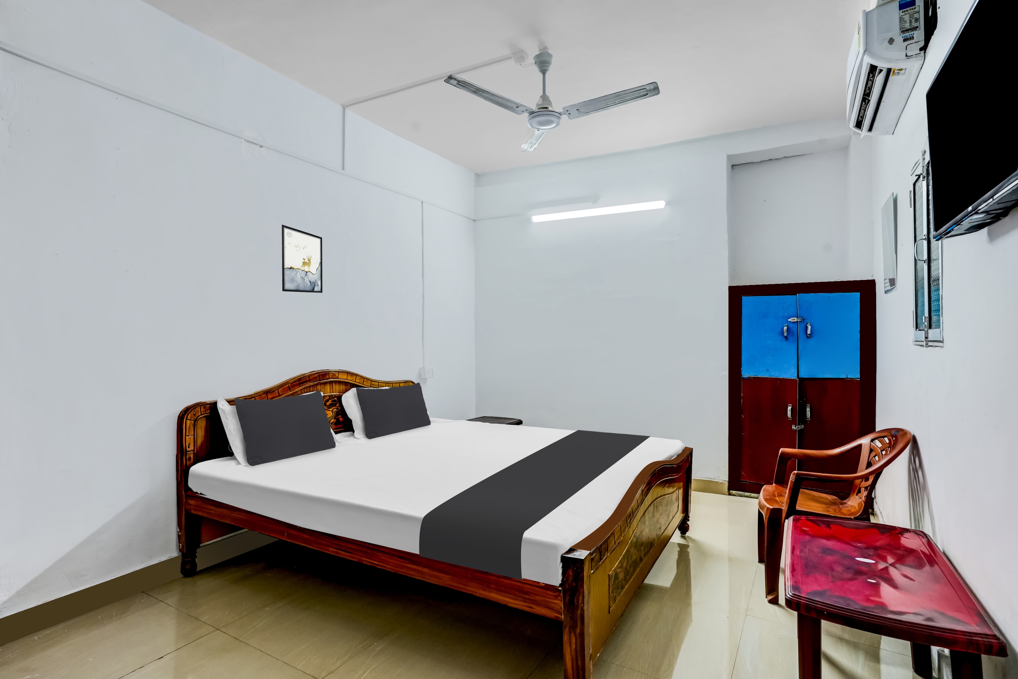 Hotel O Shiv Residency - Tap to explore photos