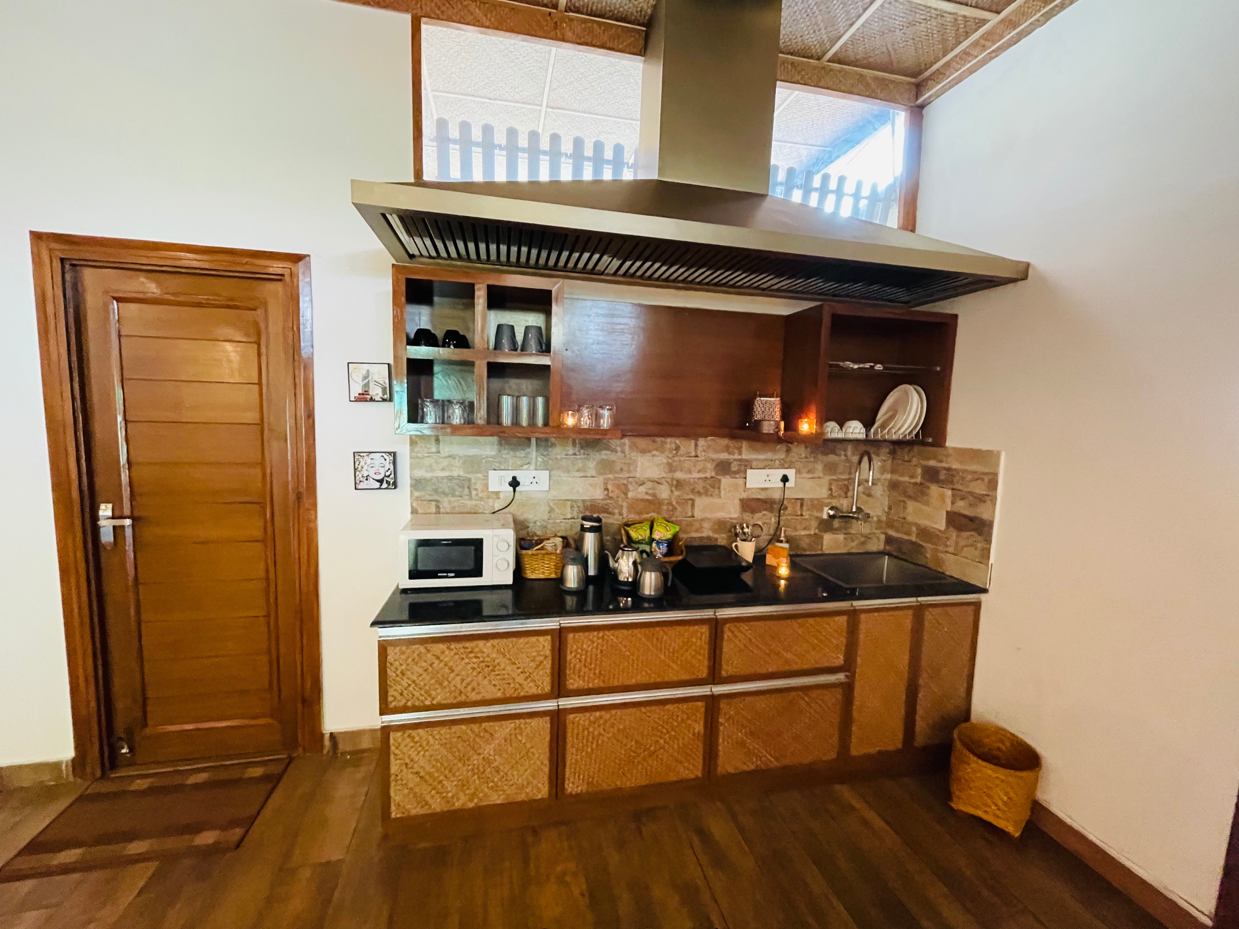 PINEWOOD COTTAGES & HOMESTAY - Tap to explore photos
