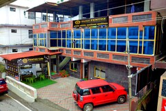 Hotel PENTOZ, Ooty
