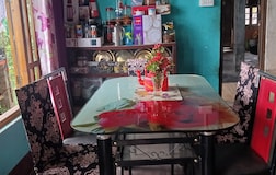 Dining Area 1