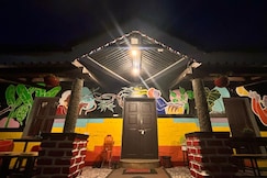 Rave Raja Co-Working Hostel, Munnar