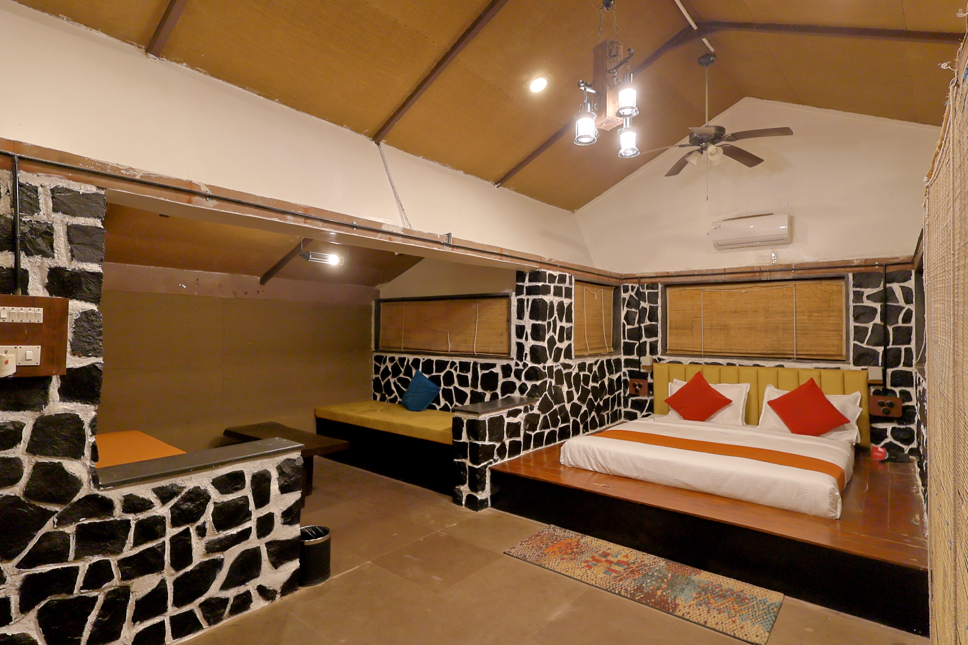 Spree Maati Jungle Resort - Tap to explore photos