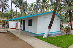 Mana Beach Resort, Alibaug