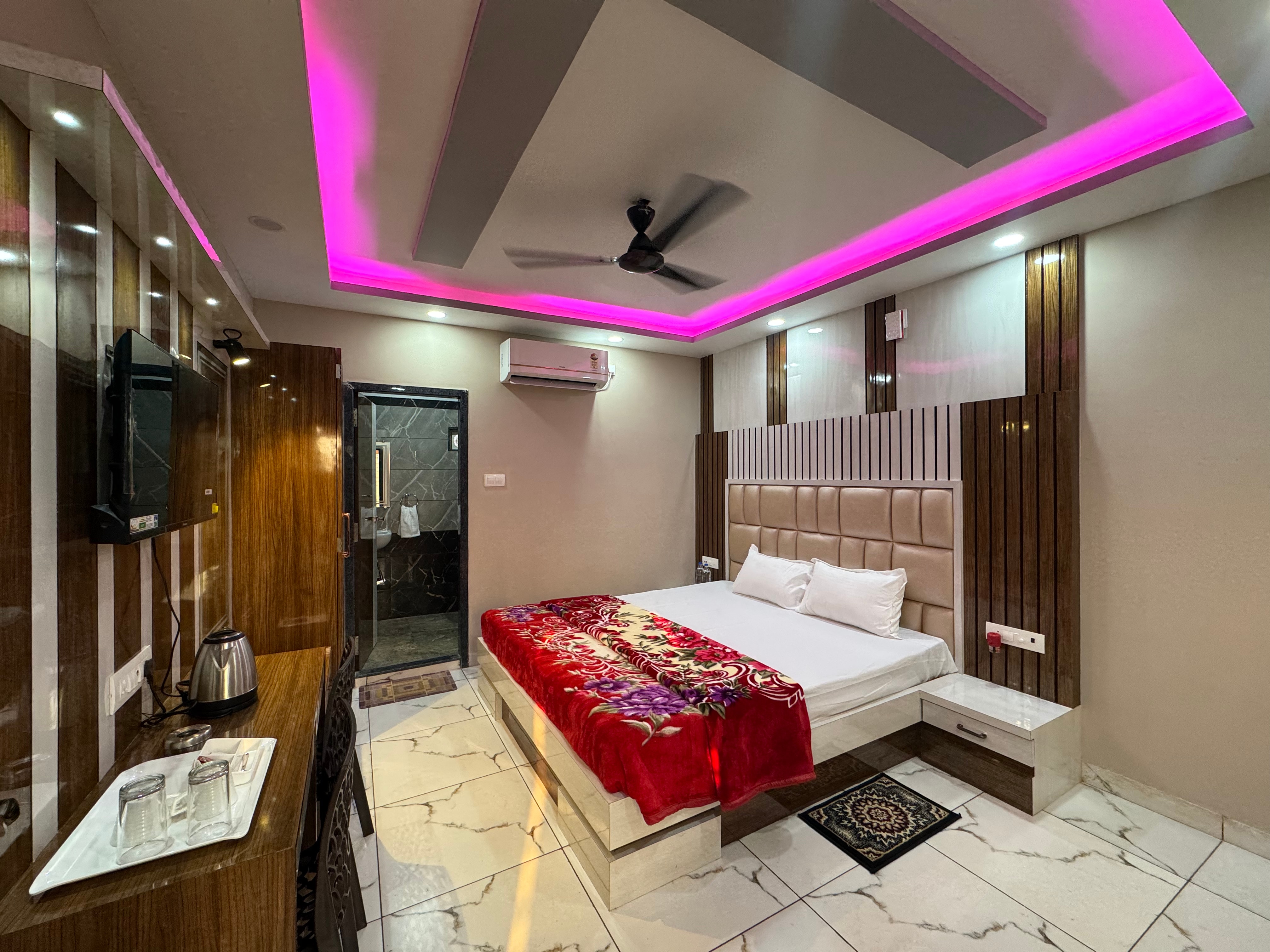 Hotel Somudra Kinare Mandarmoni - Tap to explore photos