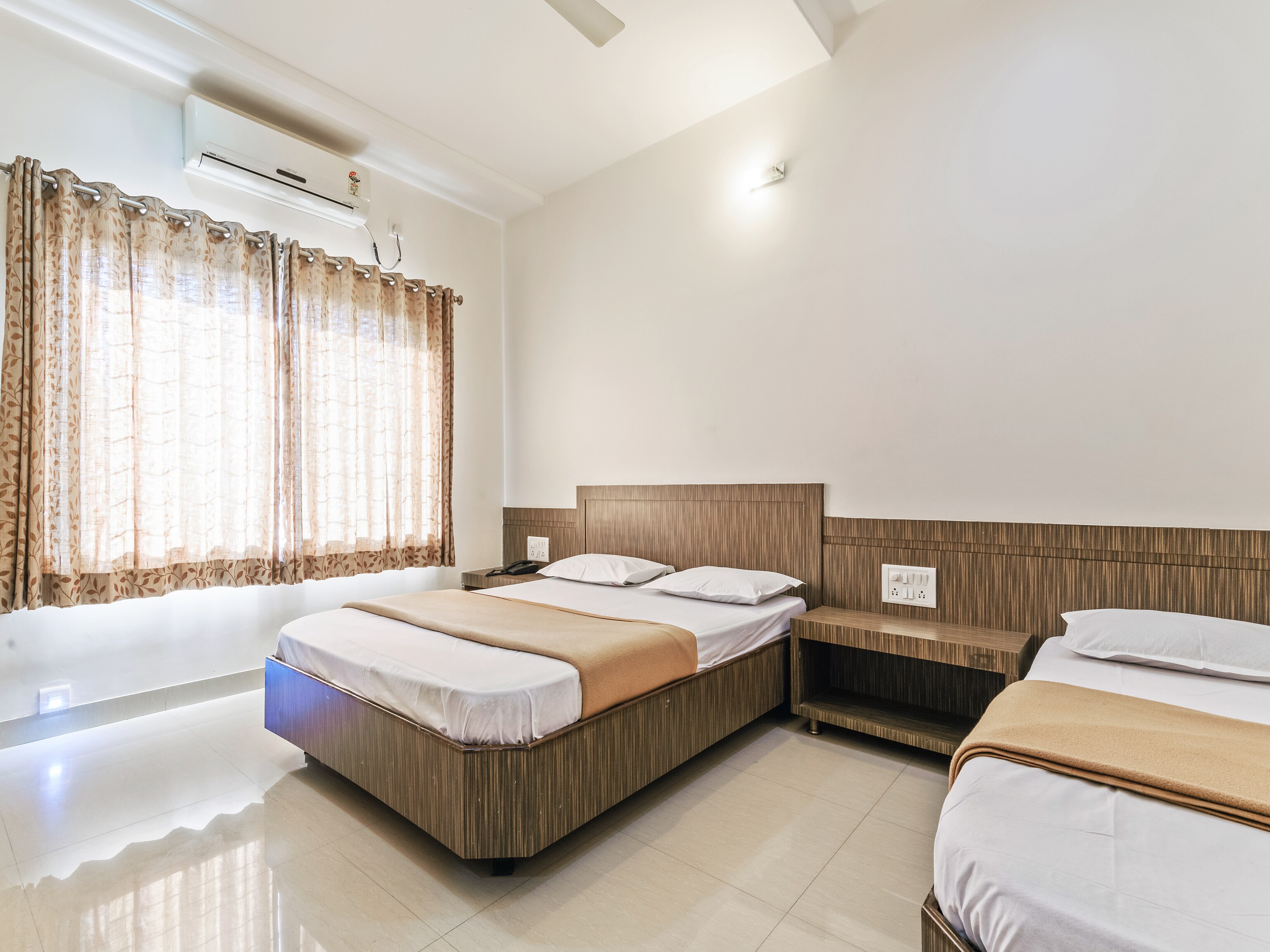 Hotel Sai Smita