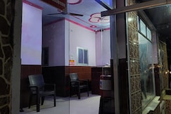 Hotel Bageshwar Plaza, Khajuraho