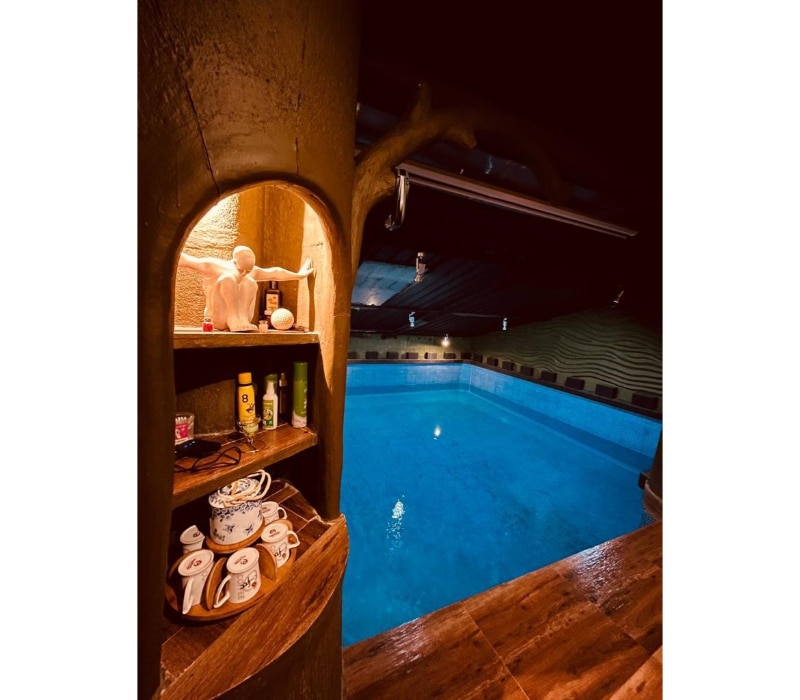 Brise Cottage with Private Pool Pantry - Tap to explore photos