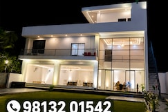 8bhk private pool party, Manesar