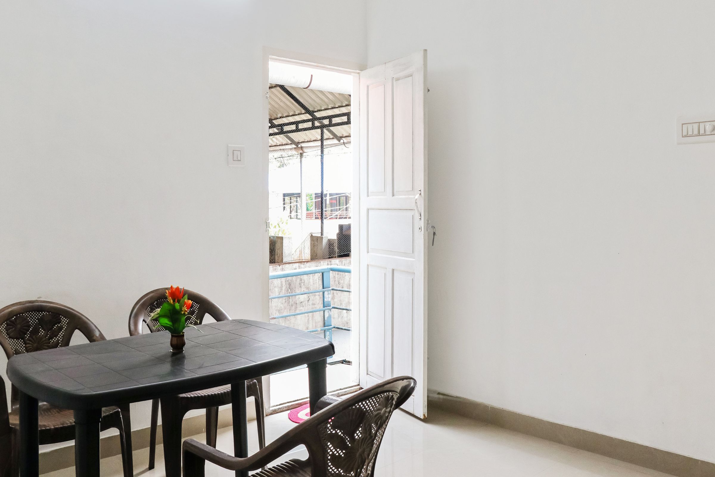 Rajatheeram Beach Home Stay - Tap to explore photos
