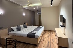 HOTEL NEERA, Jorhat