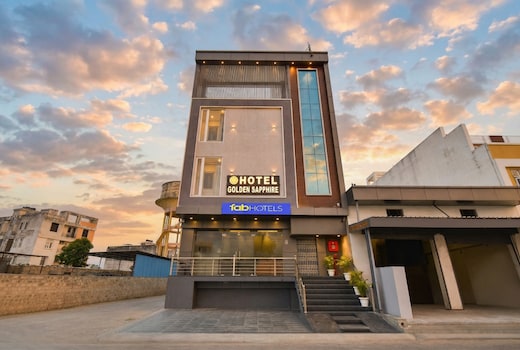 FabHotel Golden Sapphire