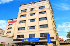FabHotel Vaishnavi Grand - Near Secunderabad Railway Station, Farooq Nagar