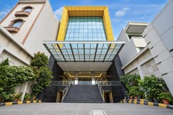 Clubhouse World Hotel Jakarta Bandengan, Jakarta