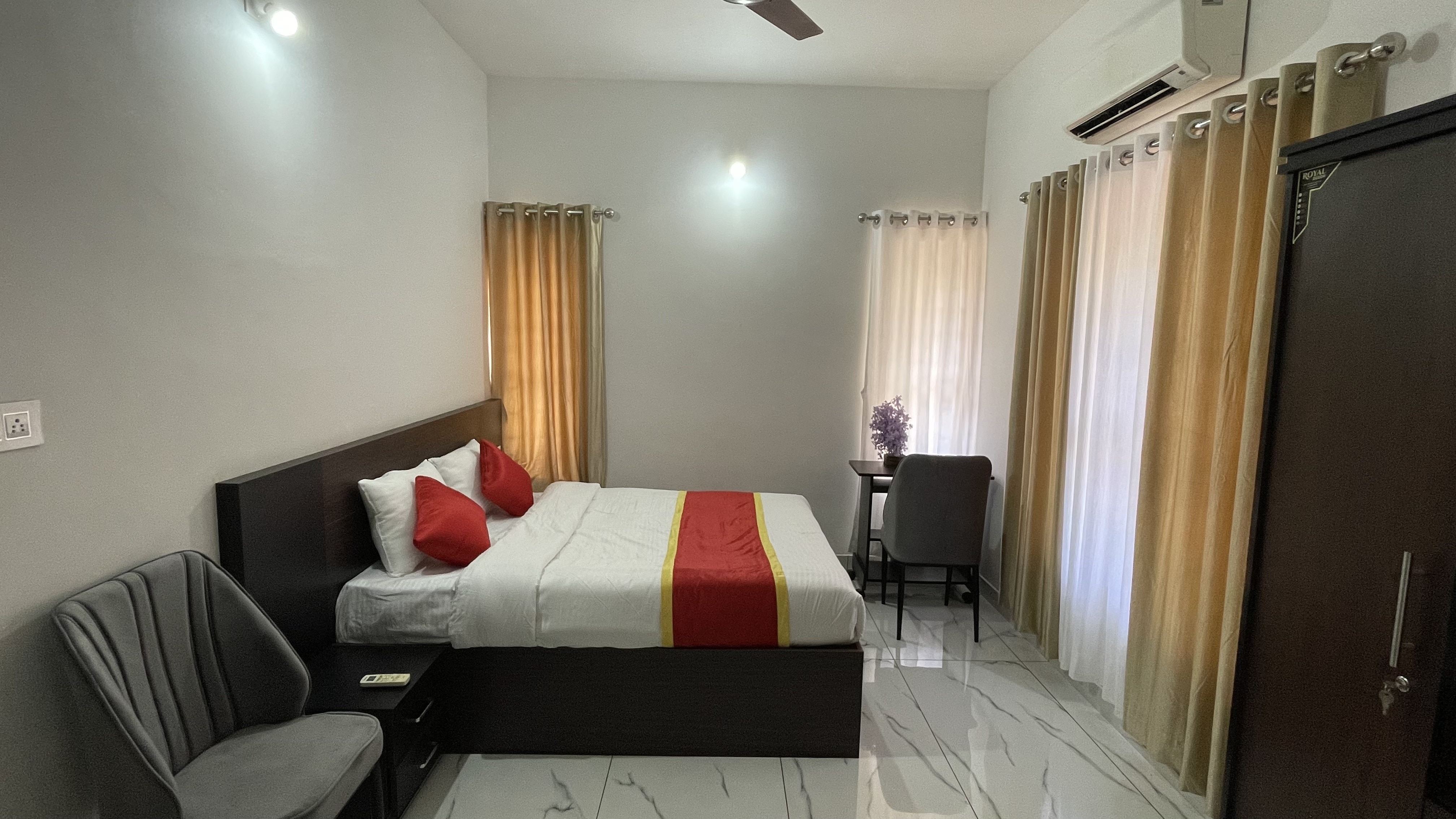 Alternest Homestay - 2 BHK - Tap to explore photos