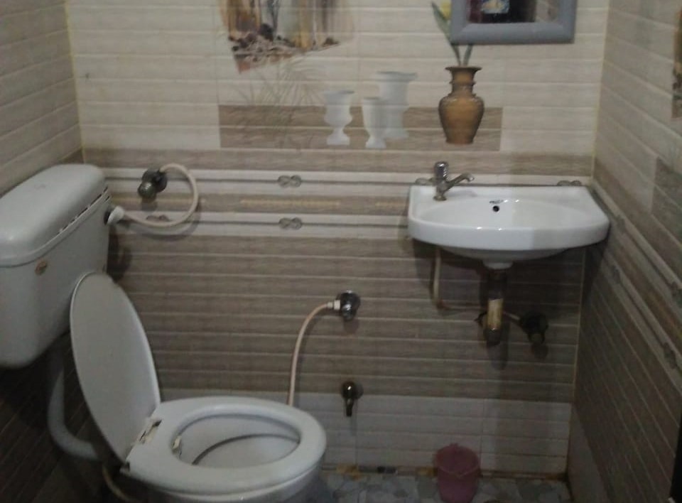 Jayantri Guest House - Tap to explore photos