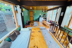 The Hamlet Stay, Manali