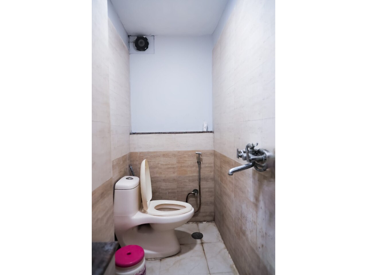Hotel Mannat Inn - Tap to explore photos