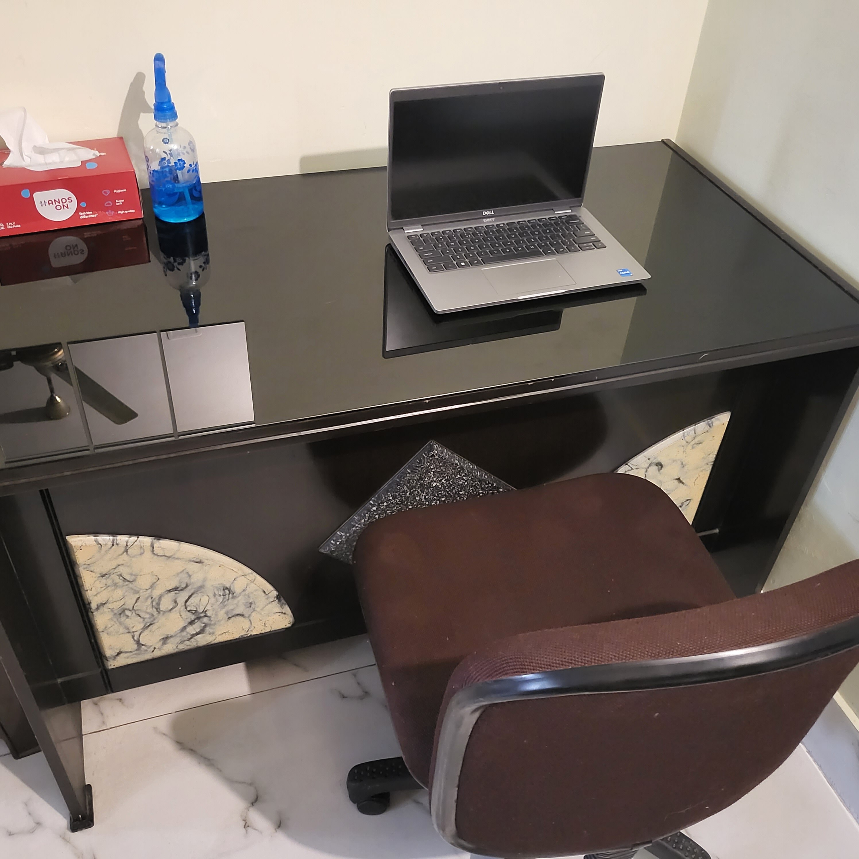 3 BHK Apartment By UV Stays - Tap to explore photos