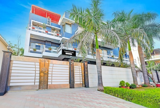 Townhouse Sector 49 Sohna Road
