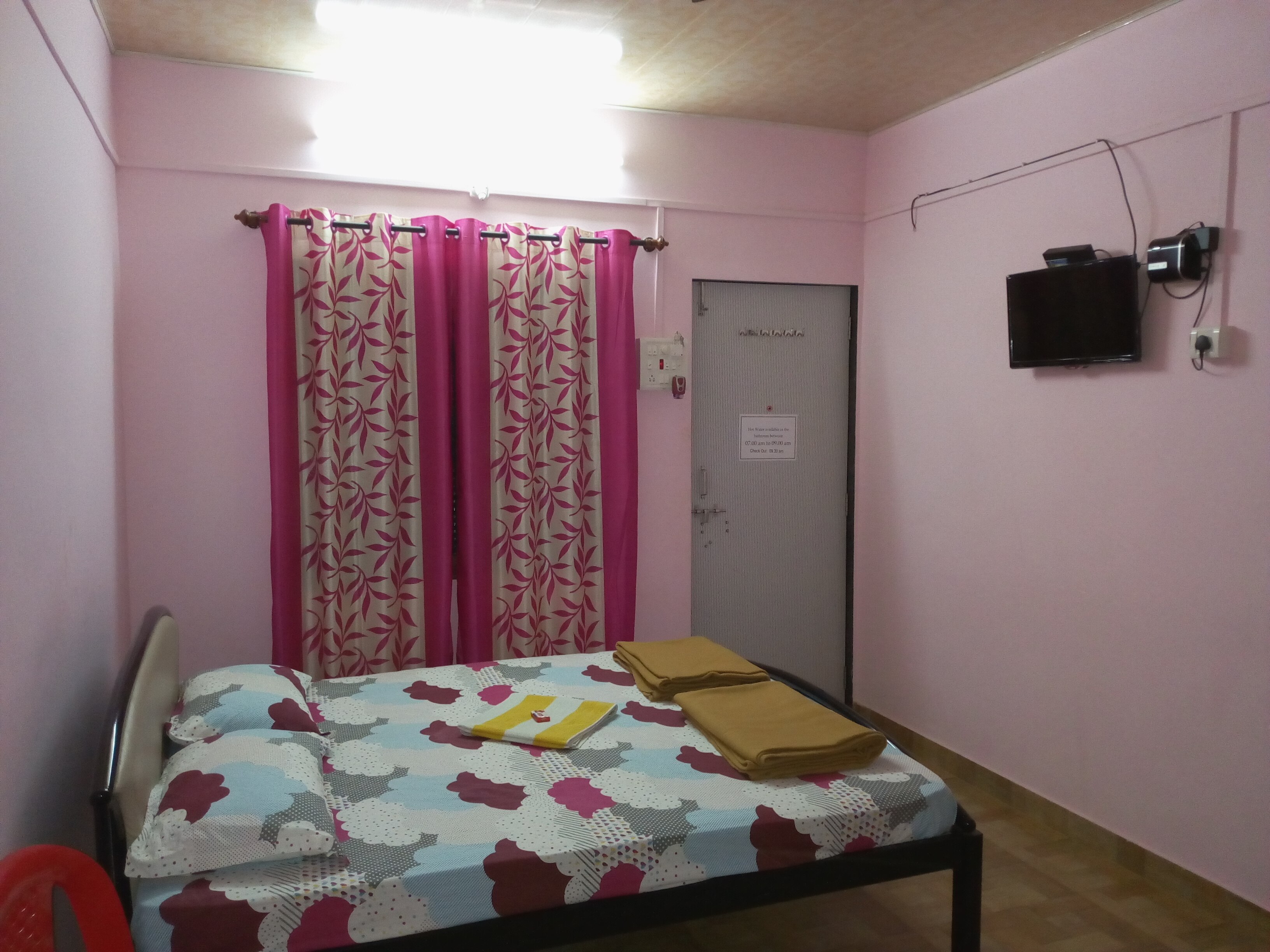 Shree Homestay - Tap to explore photos