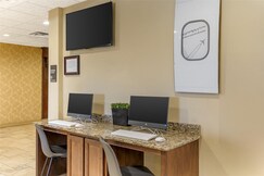BEST WESTERN PLUS Monica Royale Inn & Suites, Hunt