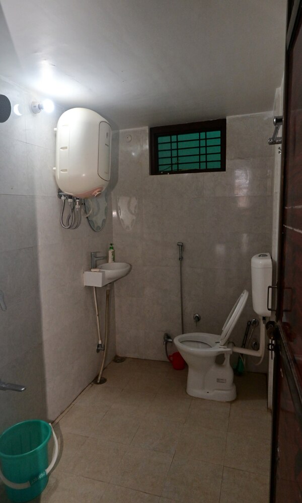 MANORAMA HOMESTAY - Tap to explore photos