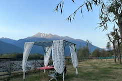 Posh luxury Camps Pahalgam - By The River, Pahalgam