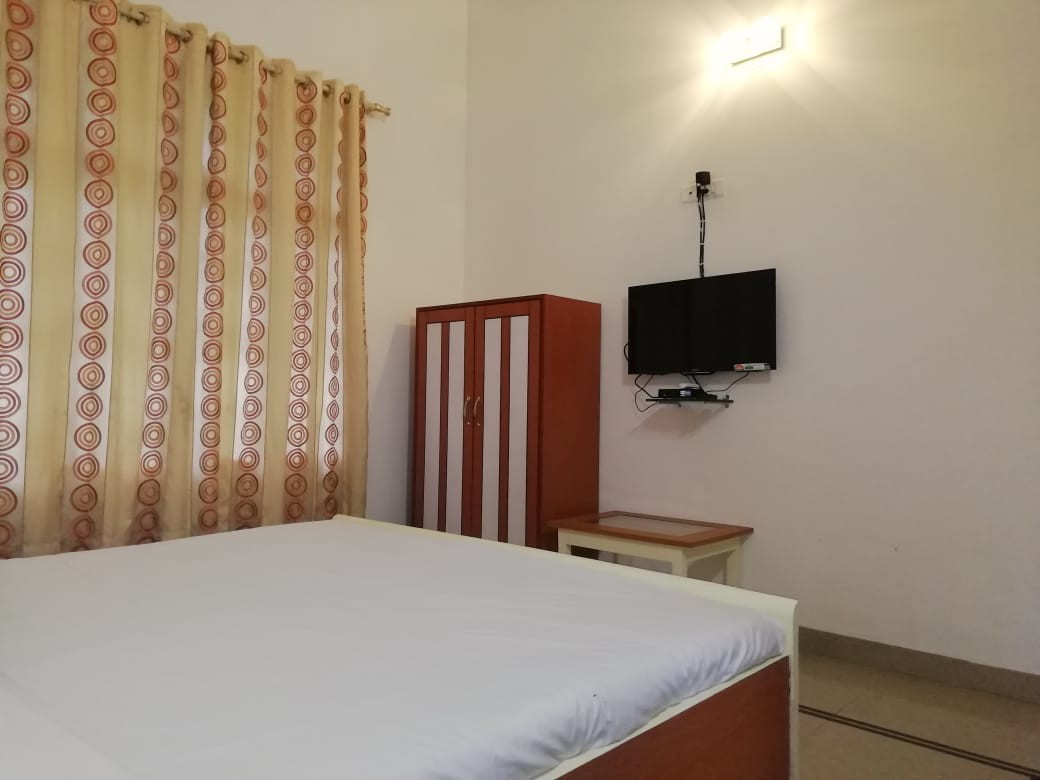 Kamakshi Residency - Tap to explore photos