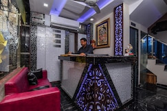 Hotel Dollar Inn, Delhi